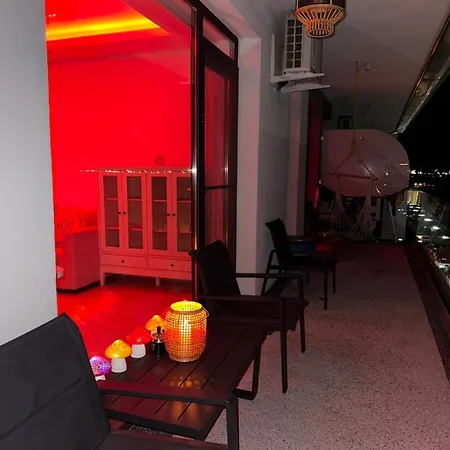 Апартаменты Ted Sea View Нэводари