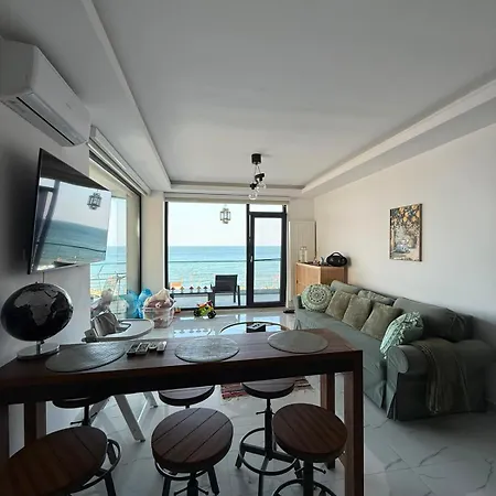 Ted Sea View